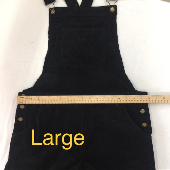 NWT! Loveriche Adorable Shorts Romper - Picture 7 of 8